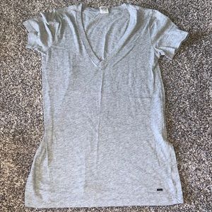 PINK vneck